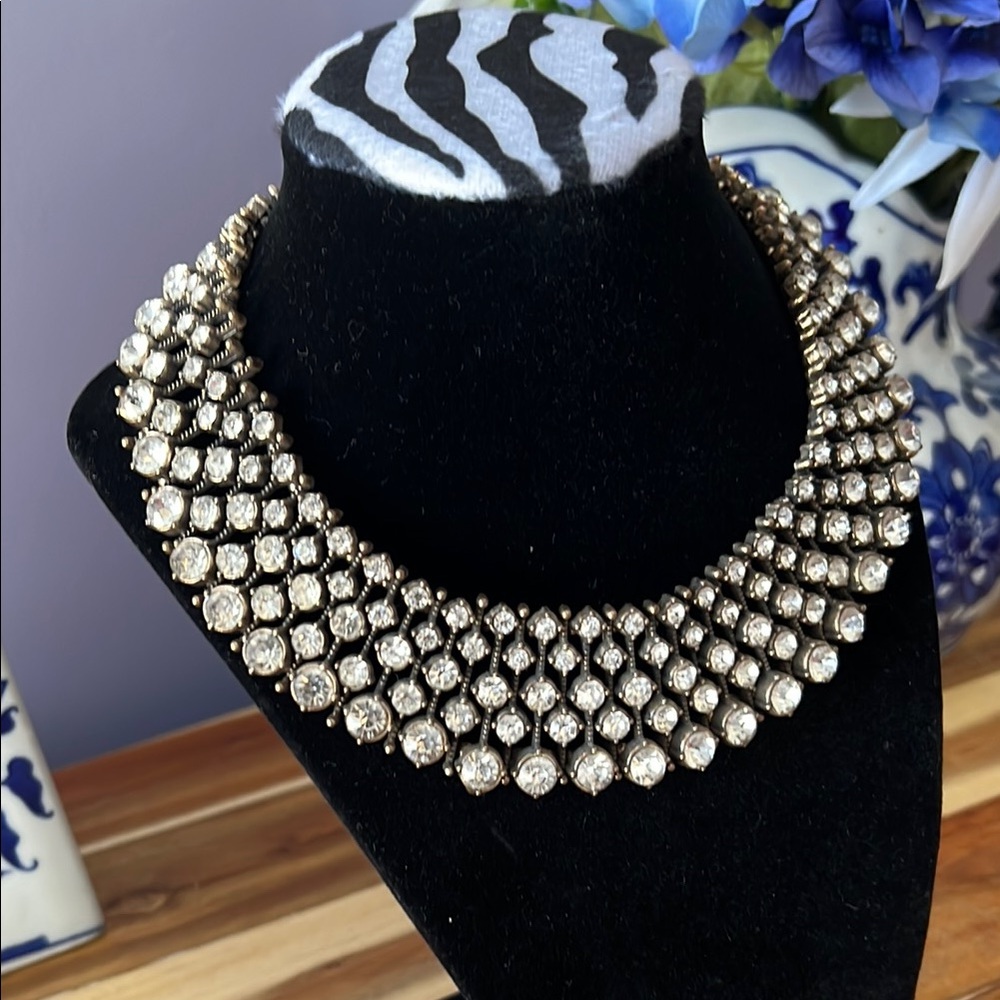 Stunning Statement Necklace! - Picture 3 of 7
